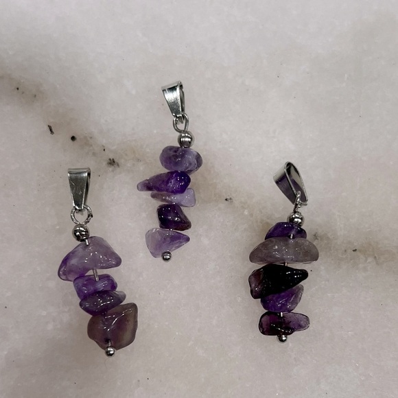 Stack Stone Gemstone Crystal Chip Pendant - Picture 4 of 7